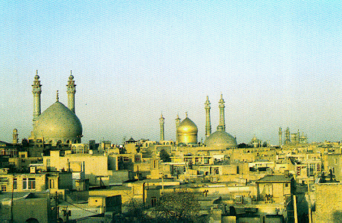 qom