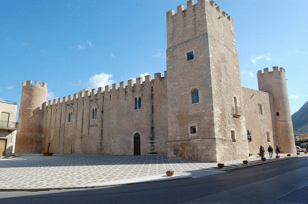 Castello_dei_conti_di_Modica_di_Alcamo