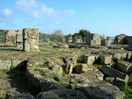 Tempio_di_Apollo_a_Cuma