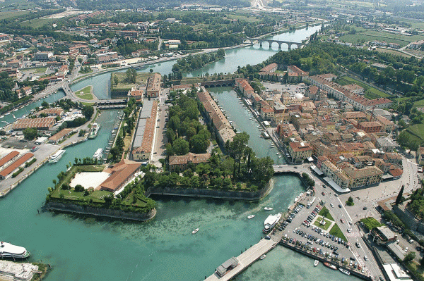 Peschiera-del-Garda