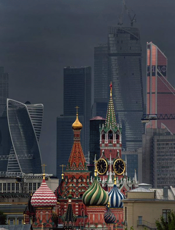 Le torre e i colori di Mosca