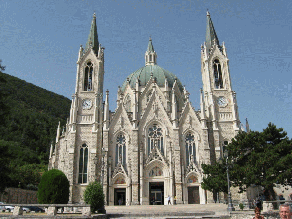 Santuario dell’Addolorata di Castelpetroso, Molise