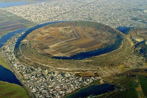 Il cratere vulcanico di Xico, in Messico