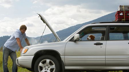 preparare auto per viaggio